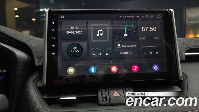 Toyota RAV4 (V) 2.5 4WD Hybrid 2019 — фото 14