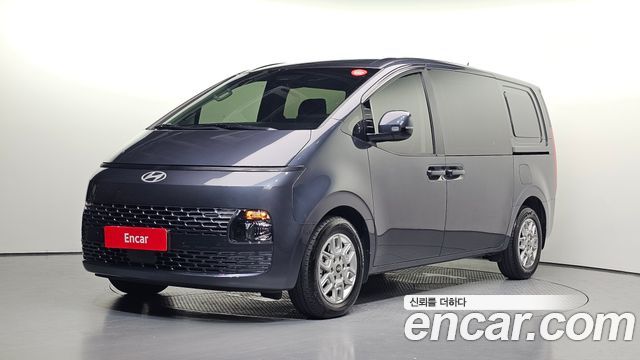Hyundai Staria HEV 1.6 Cargo 5-Seater Modern