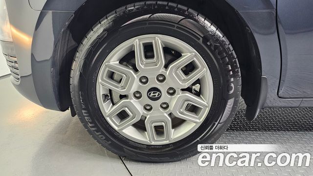 Hyundai Staria HEV 1.6 Cargo 5-Seater Modern 2025 — фото 5