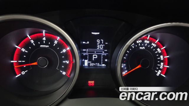 KG Mobility (SsangYong) Tivoli VX 2WD 2017 — фото 8