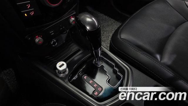 KG Mobility (SsangYong) Tivoli VX 2WD 2017 — фото 9