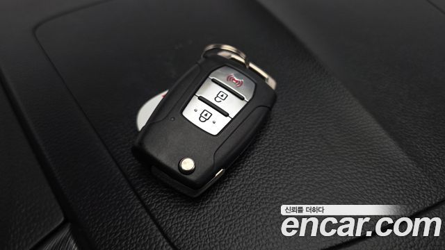 KG Mobility (SsangYong) Tivoli VX 2WD 2017 — фото 20