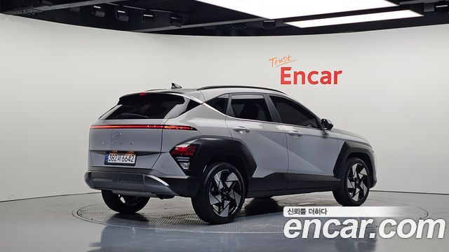 Hyundai Kona (SX2) Gasoline 1.6 Turbo 2WD Inspiration 2023 — фото 2