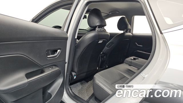 Hyundai Kona (SX2) Gasoline 1.6 Turbo 2WD Inspiration 2023 — фото 11