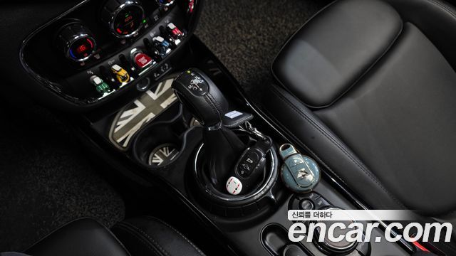 MINI Cooper Clubman High 2nd 2018 — фото 9