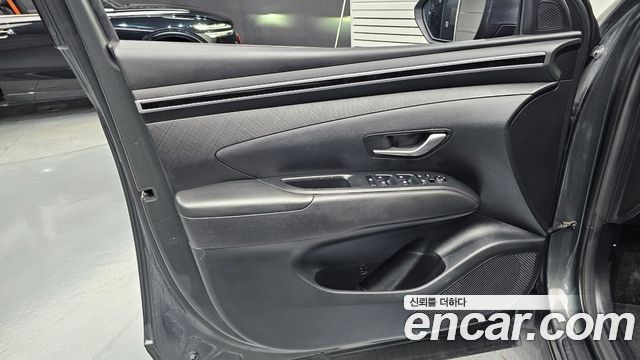 Hyundai Tucson (NX4) Gasoline 1.6 Turbo 2WD Premium 2021 — фото 24