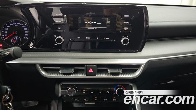 Kia K5 (III) 2.0 Trendy 2023 — фото 12