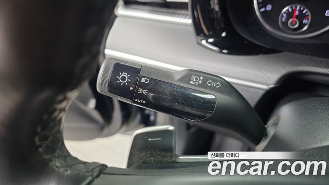 Kia K5 (III) 2.0 Trendy 2023 — фото 30