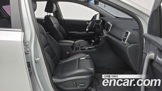 Kia Sportage The Bold Diesel 2.0 2WD Prestige 2020 — фото 11