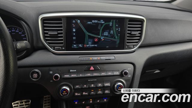 Kia Sportage The Bold Diesel 2.0 2WD Prestige 2020 — фото 14
