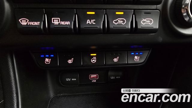 Kia Sportage The Bold Diesel 2.0 2WD Prestige 2020 — фото 17
