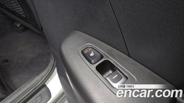 Kia Sportage The Bold Diesel 2.0 2WD Prestige 2020 — фото 19