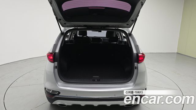 Kia Sportage The Bold Diesel 2.0 2WD Prestige 2020 — фото 20