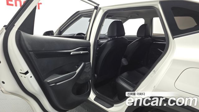 Kia Seltos Gasoline 1.6 Turbo 4WD Prestige 2023 — фото 11