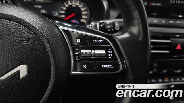 Kia Seltos Gasoline 1.6 Turbo 4WD Prestige 2023 — фото 17