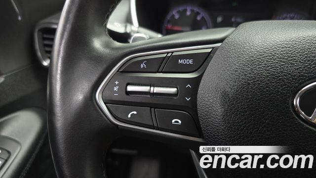 Hyundai Santa Fe Diesel 2.2 2WD Prestige 2022 — фото 32