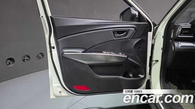 KG Mobility (SsangYong) Very New Tivoli Gasoline 1.5 2WD V3 Special 2021 — фото 24