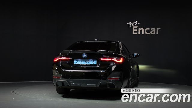 BMW i4 eDrive40 M Sports 2024 — фото 4