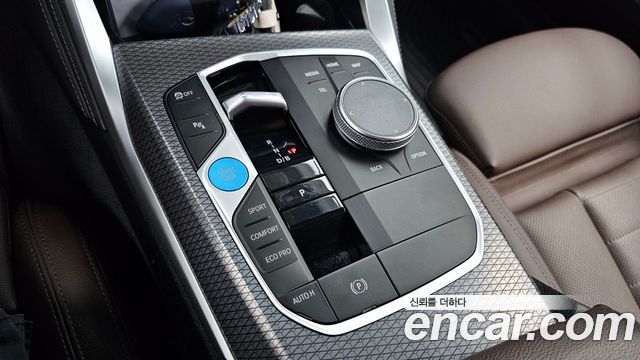 BMW i4 eDrive40 M Sports 2024 — фото 9