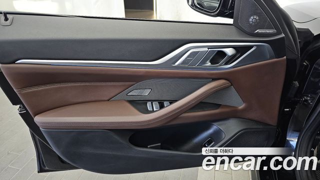 BMW i4 eDrive40 M Sports 2024 — фото 38