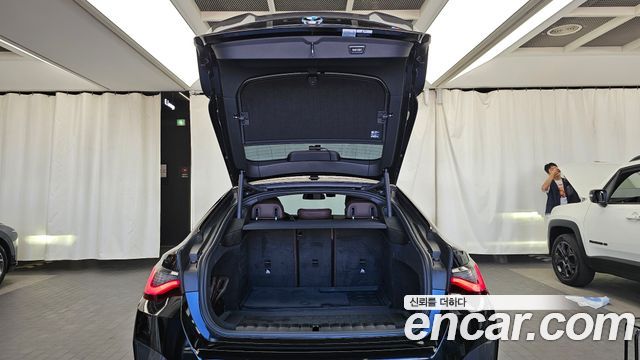 BMW i4 eDrive40 M Sports 2024 — фото 39