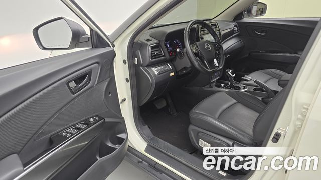 KG Mobility (SsangYong) Very New Tivoli Gasoline 1.5 2WD V3 2022 — фото 10