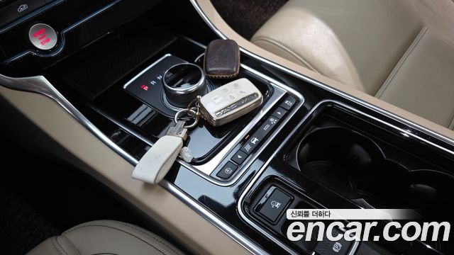 Jaguar XE 20d Prestige 2018 — фото 9