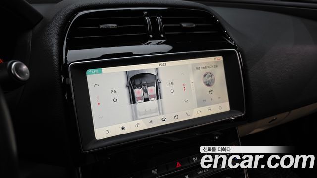 Jaguar XE 20d Prestige 2018 — фото 17