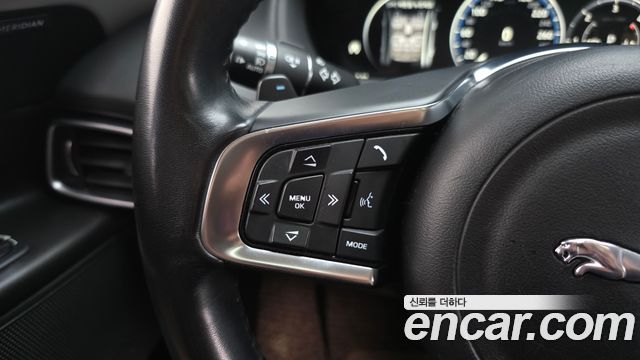 Jaguar XE 20d Prestige 2018 — фото 32
