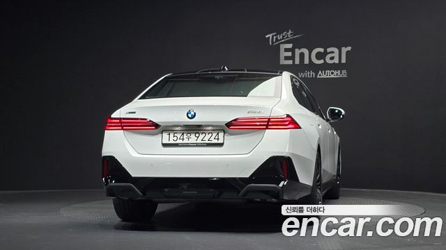 BMW 5 Series (G60) 530i xDrive M Sport 2025 — фото 4