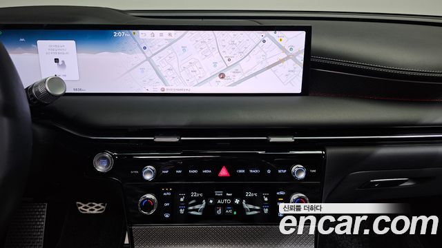 Genesis G80 (RG3) Gasoline 3.5 Turbo AWD 2025 — фото 18