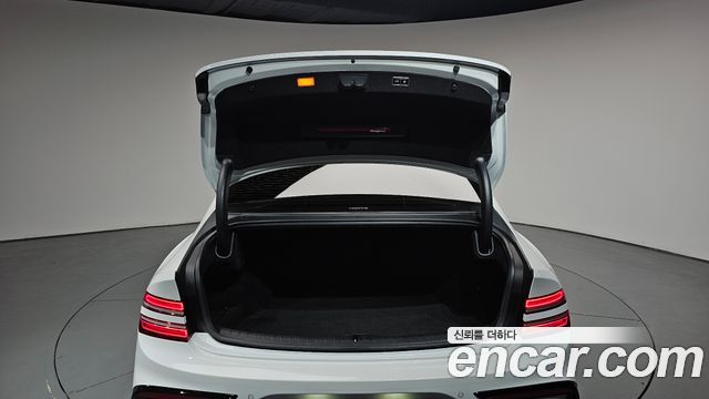 Genesis G80 (RG3) Gasoline 3.5 Turbo AWD 2025 — фото 35