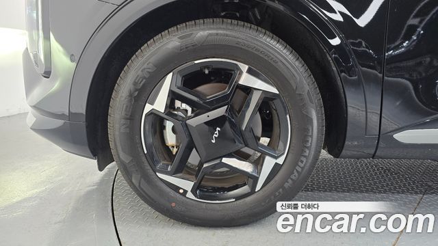Kia Sportage (V) Gasoline 1.6 Turbo 2WD Signature 2026 — фото 5