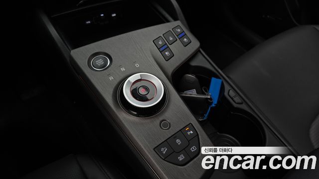 Kia Sportage (V) Gasoline 1.6 Turbo 2WD Signature 2026 — фото 9
