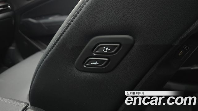 Kia Sportage (V) Gasoline 1.6 Turbo 2WD Signature 2026 — фото 15