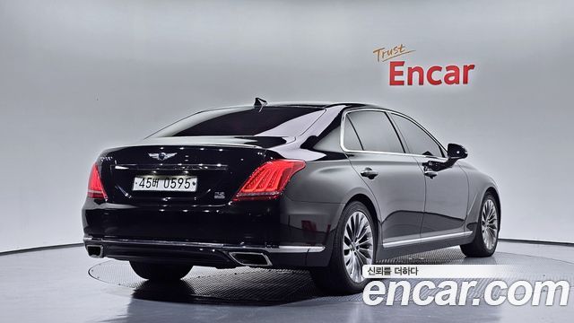 Genesis EQ900 3.8 GDI AWD Premium Luxury 2016 — фото 2