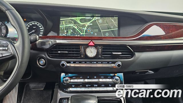 Genesis EQ900 3.8 GDI AWD Premium Luxury 2016 — фото 13