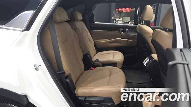 Kia Sorento (IV) HEV 1.6 2WD Signature 2024 — фото 12