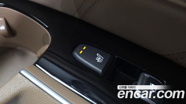 Kia Sorento (IV) HEV 1.6 2WD Signature 2024 — фото 36