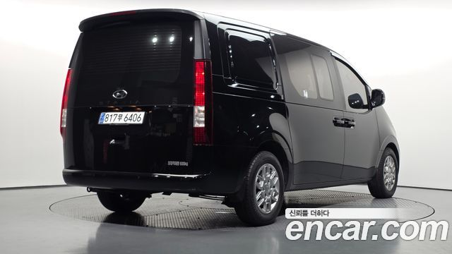 Hyundai Staria Cargo 5-Seater Modern 2023 — фото 2