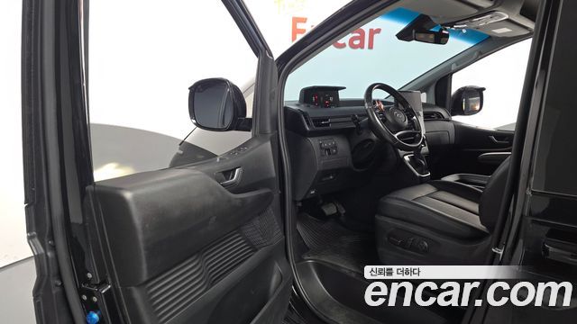 Hyundai Staria Cargo 5-Seater Modern 2023 — фото 10