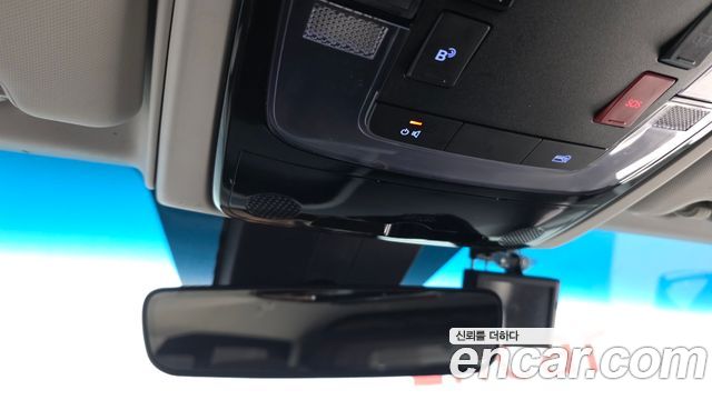 Hyundai Staria Cargo 5-Seater Modern 2023 — фото 18