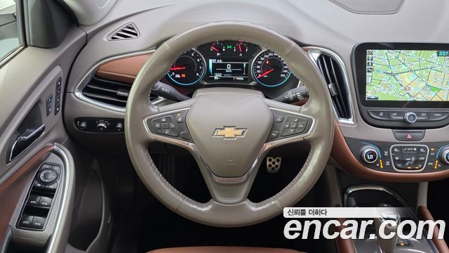Chevrolet Malibu 2.0 Turbo LT Permium 2017 — фото 13