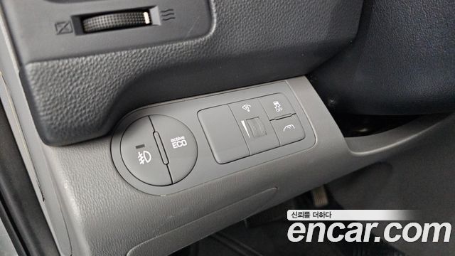 Hyundai Grand Starex Wagon 12-Seater Smart 2020 — фото 14