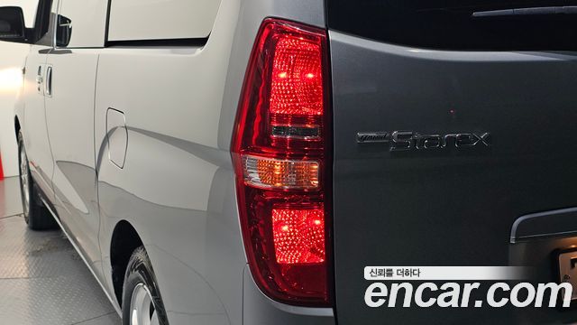 Hyundai Grand Starex Wagon 12-Seater Smart 2020 — фото 23