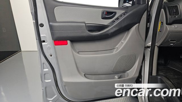 Hyundai Grand Starex Wagon 12-Seater Smart 2020 — фото 24
