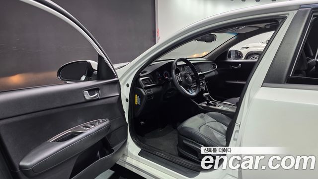 Kia K5 (II) 2.0 Luxury 2019 — фото 10