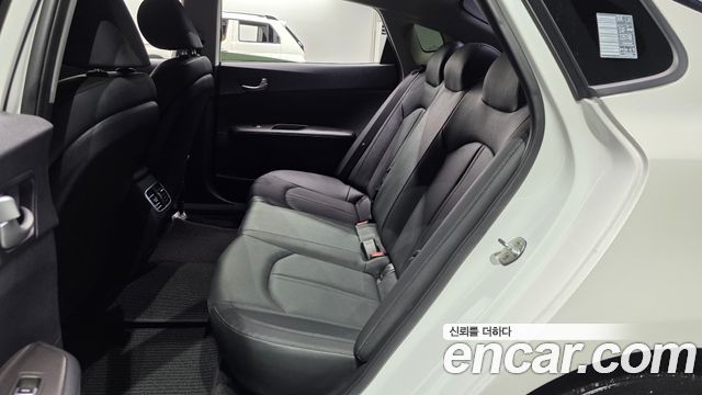 Kia K5 (II) 2.0 Luxury 2019 — фото 11
