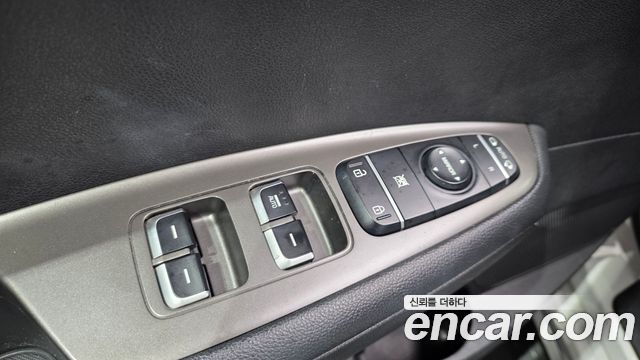 Kia K5 (II) 2.0 Luxury 2019 — фото 17