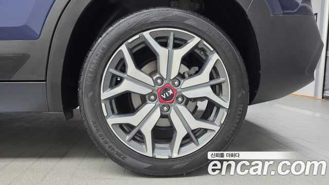 Kia Seltos Gasoline 1.6 Turbo 4WD Signature 2021 — фото 21